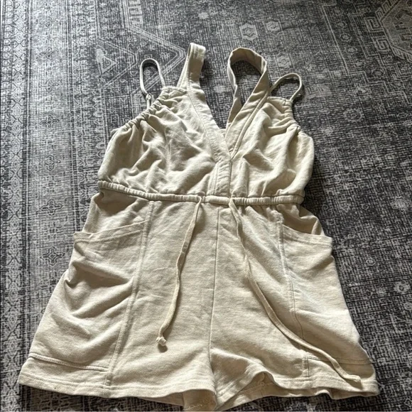 Daily Practice by Anthropologie Playa del Amore Romper - Picture 5 of 11